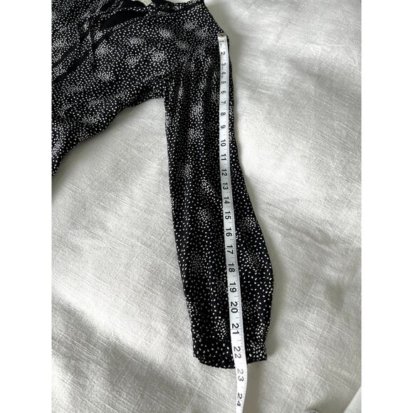 LOFT Women's Petit Mini Dress Long Sleeves Size 2P Black and White - Picture 10 of 11